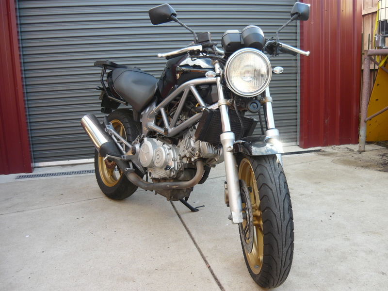 2002 HONDA VTR VTR250 - JBW2004523 - JUST BIKES