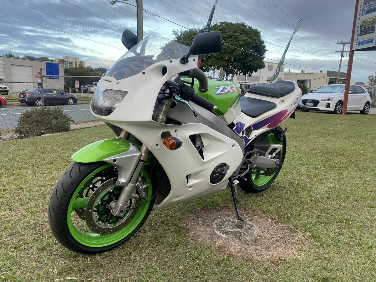 1995 KAWASAKI ZXR400 SPORTS - JBFD5258226 - JUST BIKES
