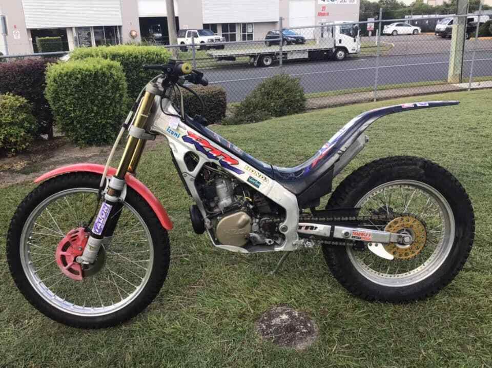 1999 HONDA RTL250 TRIAL BIKE - JBFD5239652 - JUST BIKES