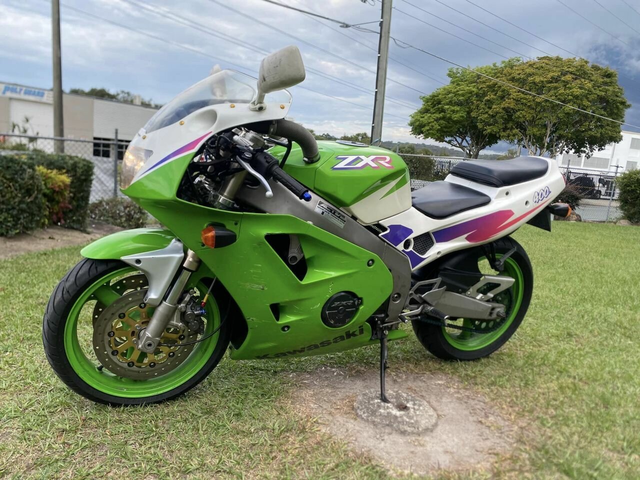 1995 KAWASAKI ZXR400 (ZX400) SPORTS - JBFD5319545 - JUST BIKES