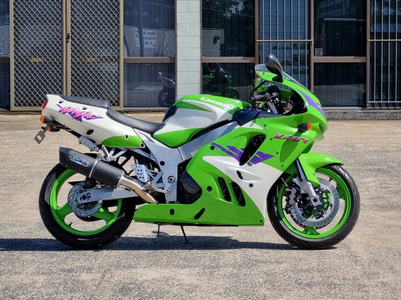1996 KAWASAKI ZX-9R SPORTS - JBFD5255324 - JUST BIKES