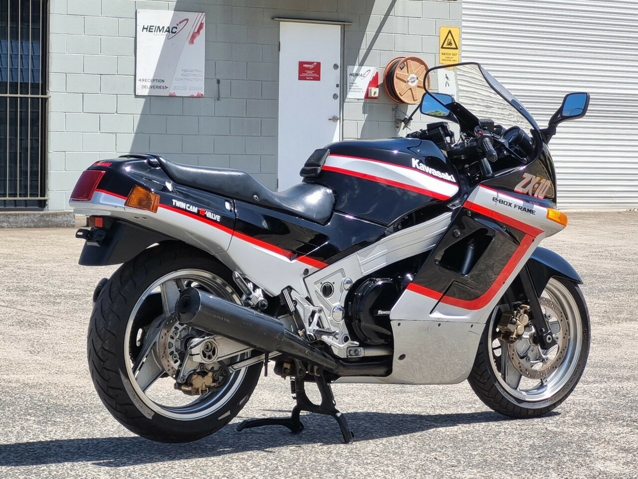 1988 KAWASAKI ZX-10 SPORTS - JBFD5249164 - JUST BIKES