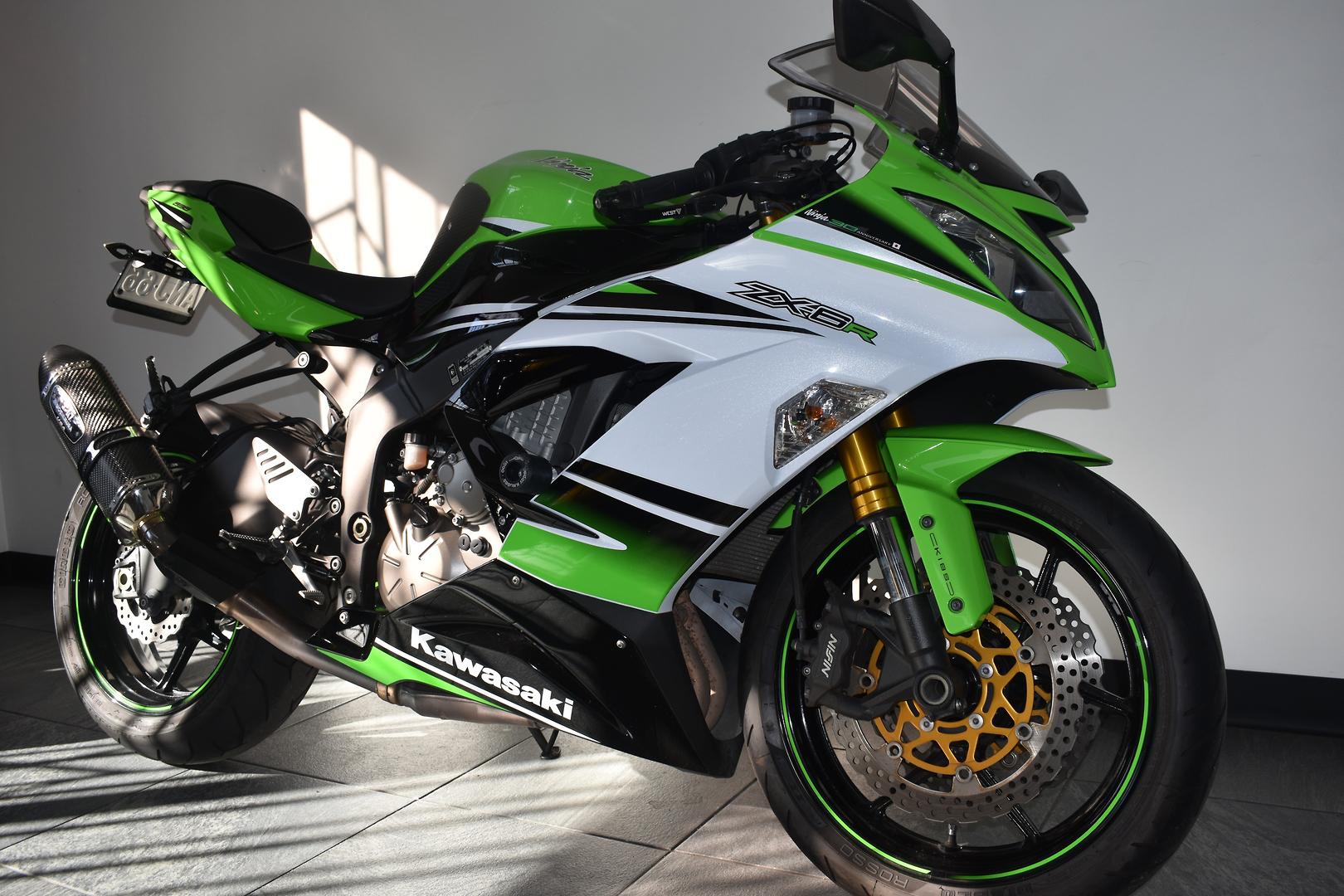 2015 KAWASAKI NINJA ZX-6R (636) ABS 30TH ANNIVERSARY - JBFD5258820