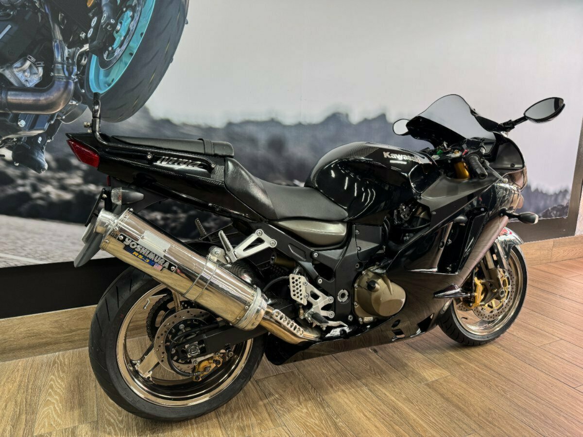 2005 KAWASAKI ZX-12R (ZX1200 NINJA) SPORTS - JBFD5327905 - JUST BIKES