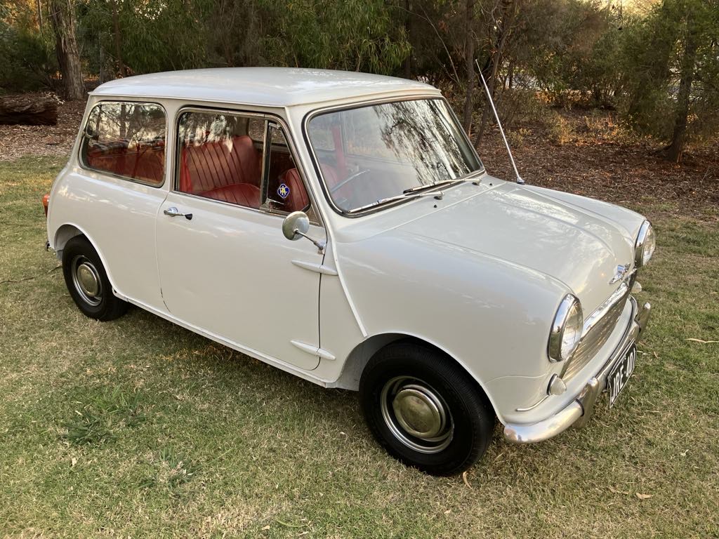 1967 MORRIS MINI MINOR DELUXE SEDAN - JCW5299540 - JUST CARS