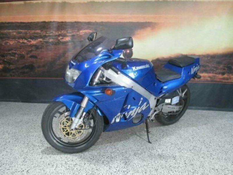 1999 KAWASAKI ZXR 250 ZX-2R ROAD - JBFD3676525 - JUST BIKES