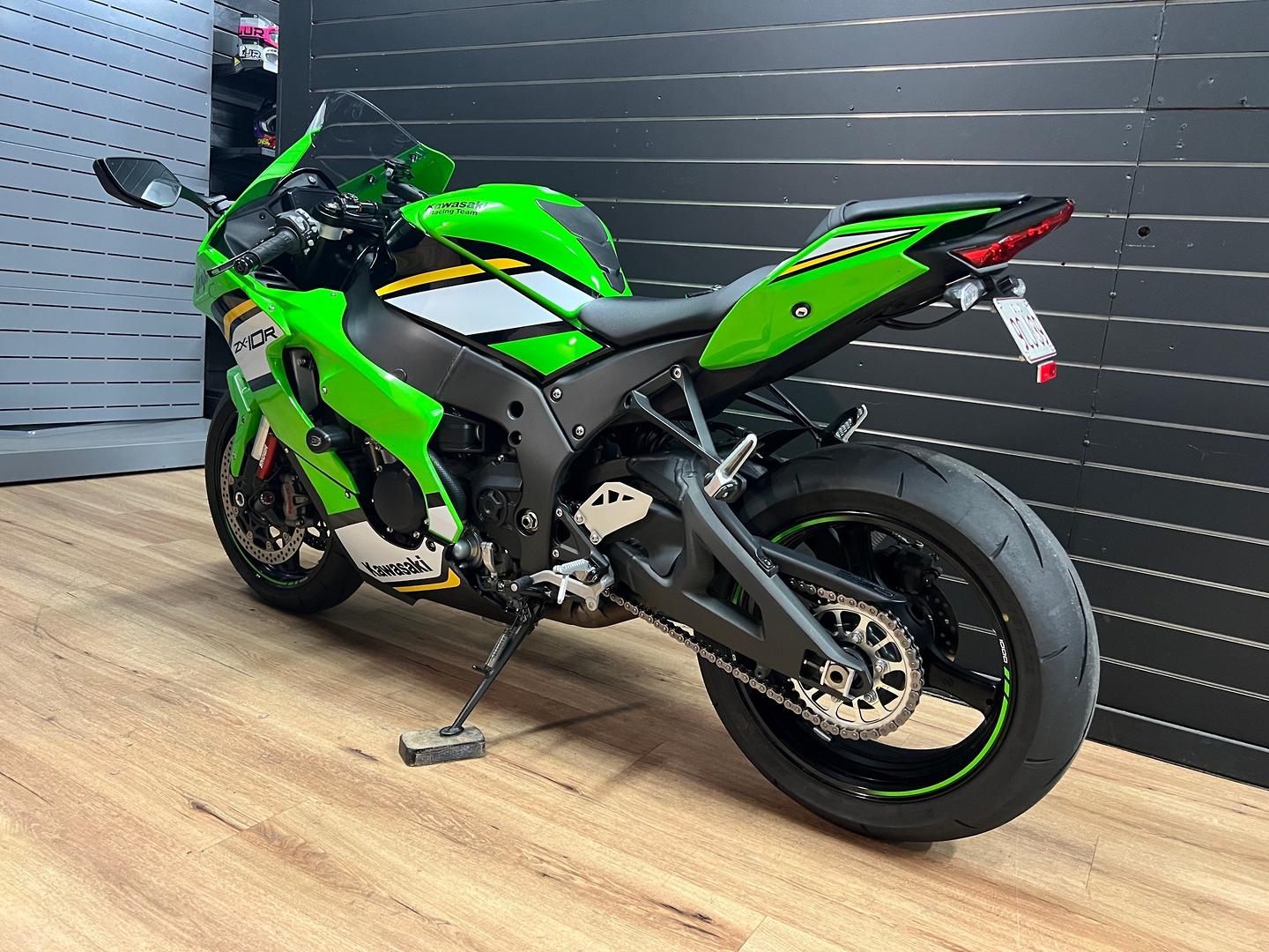 2個セット 2025 KAWASAKI NINJA ZX-10R SPORTS - JAFD5382022 - JUST BIKES