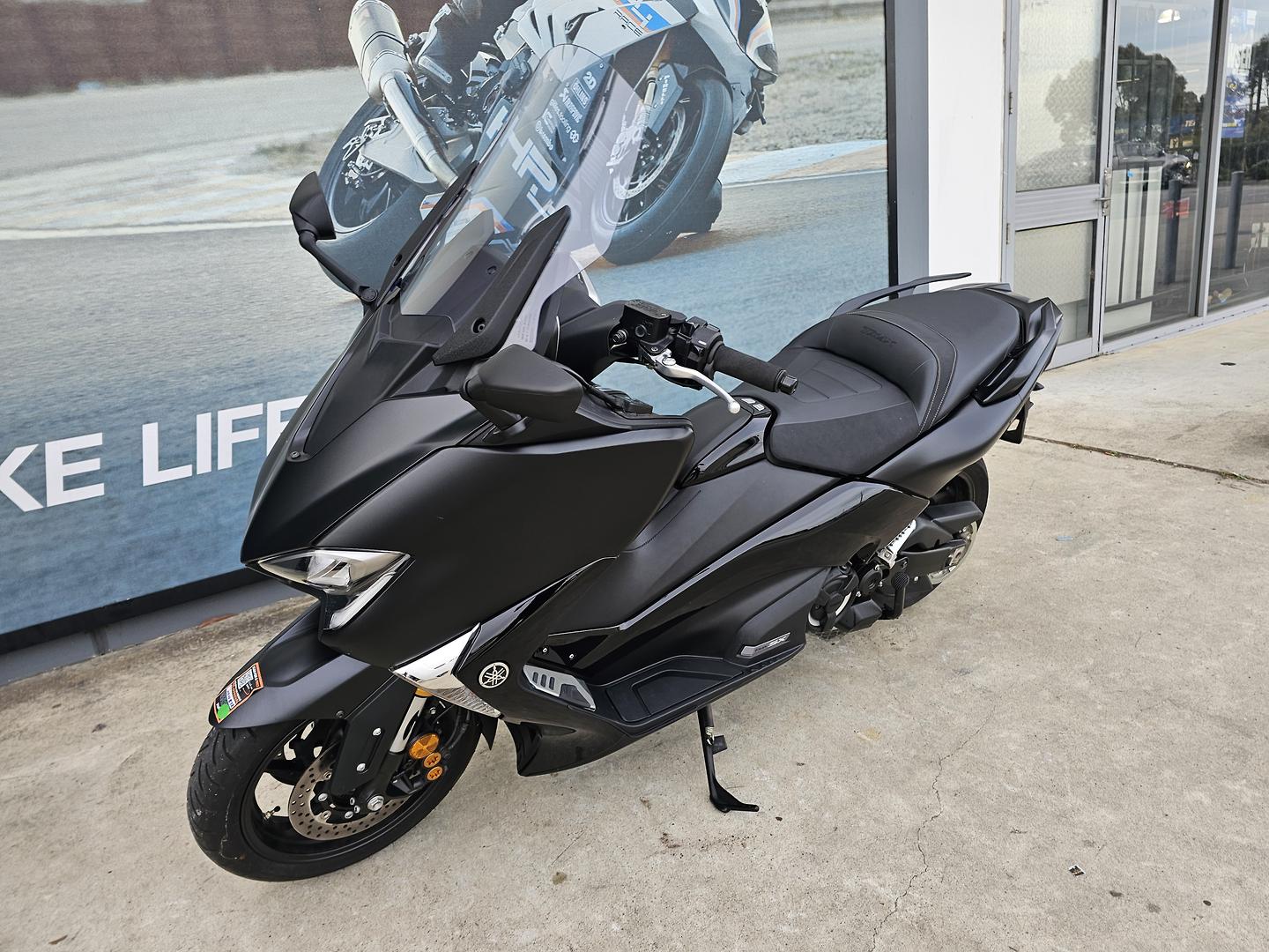 2018 YAMAHA TMAX 530 SX WITH ABS (XP530A) SCOOTER - JAFD5392855