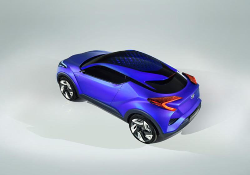 Toyota, Blue