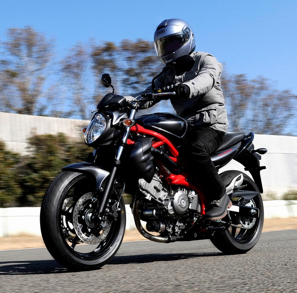 2013 Suzuki Gladius now available