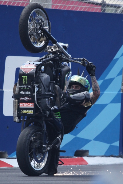 Motorcycle stunts on Sydney Harbour