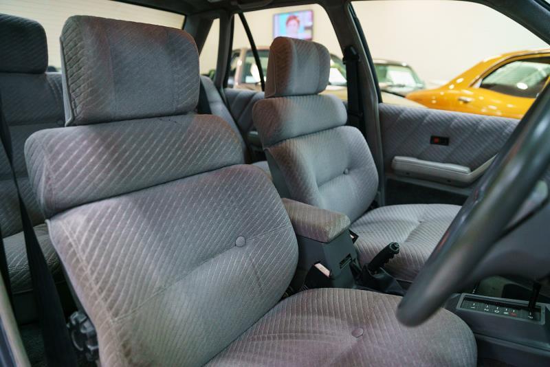 1987 HOLDEN CALAIS VL
