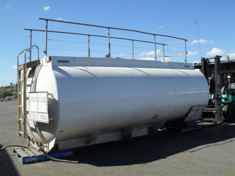 TIEMAN 20,000 ltr Alloy Tank SDC13273