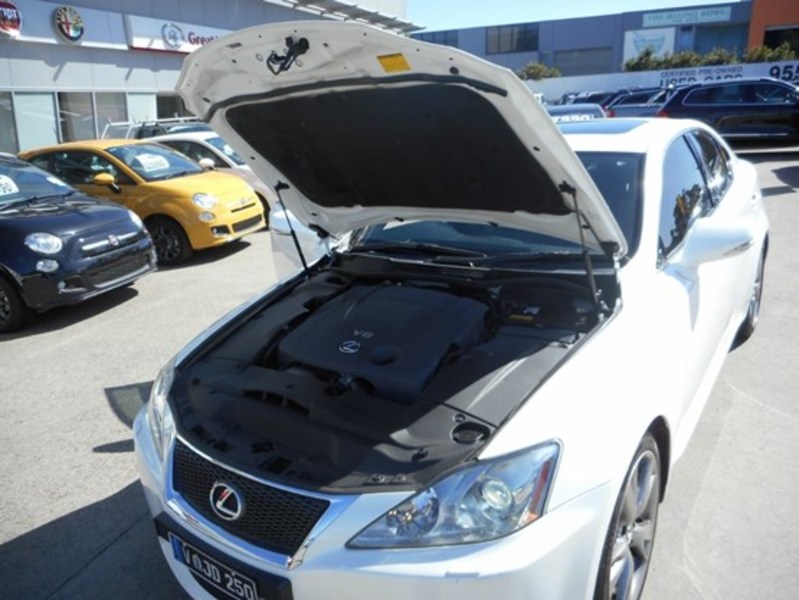2010 LEXUS IS250 SPORTS LUXURY GSE20R MY10