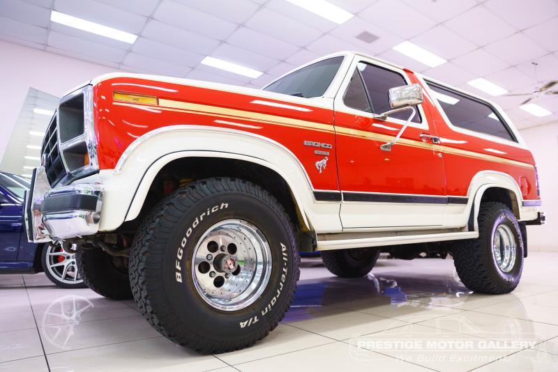 1986 FORD BRONCO (4x4)