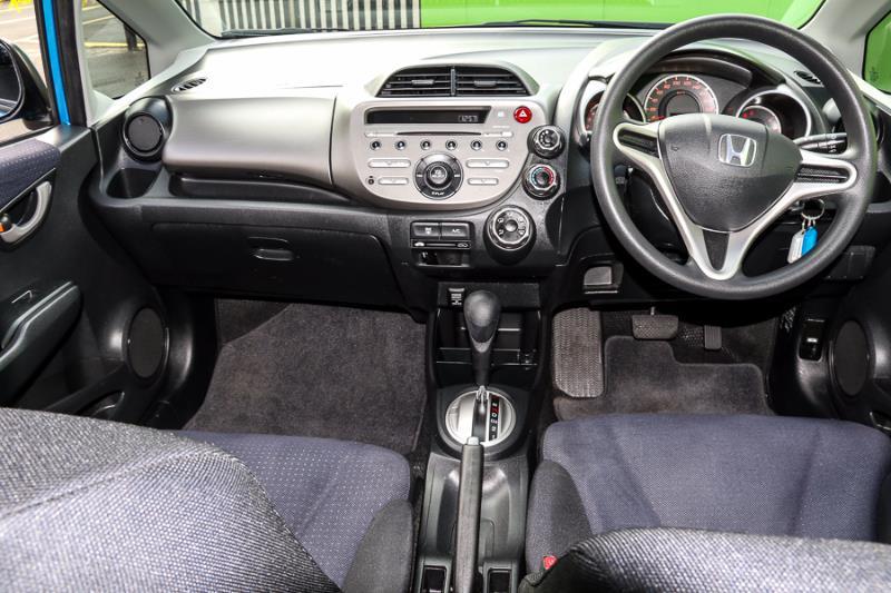 2009 HONDA JAZZ GLi GE