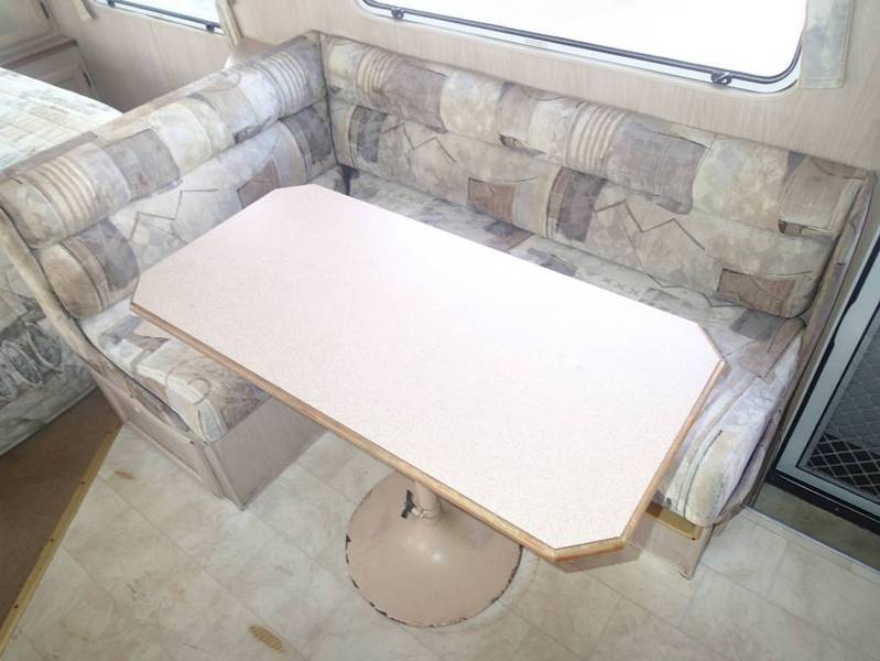2001 JAYCO WESTPORT 19