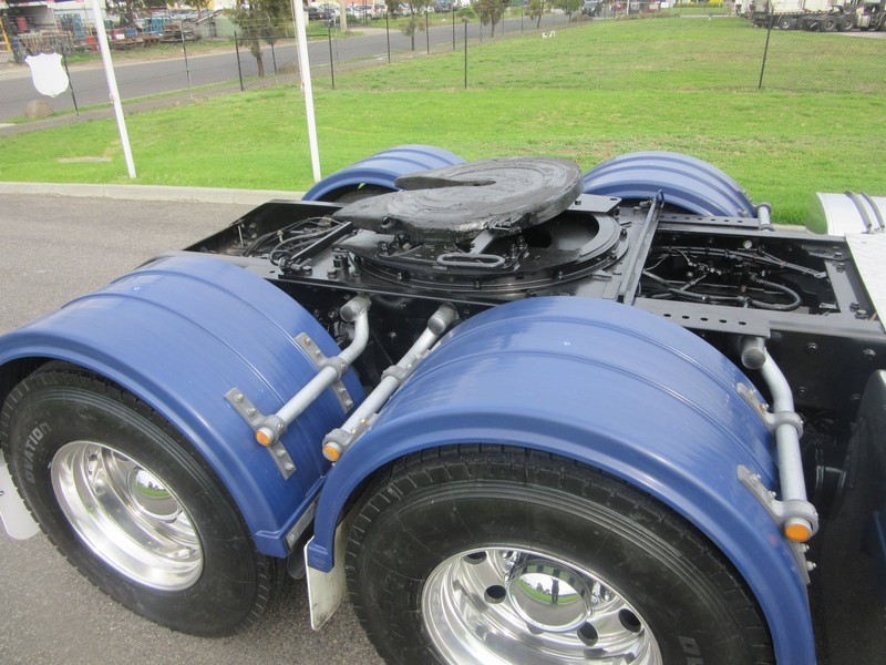 2009 KENWORTH K108 LOW ROOF K108 Truck