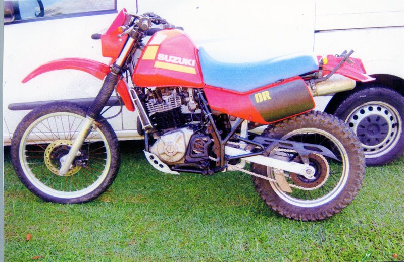 1985 SUZUKI DR 600