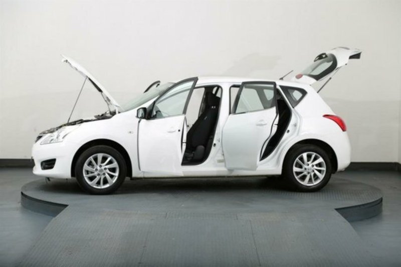 2015 NISSAN PULSAR ST C12