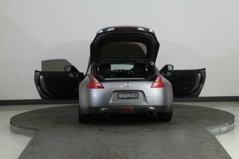 2009 NISSAN 370Z Z34