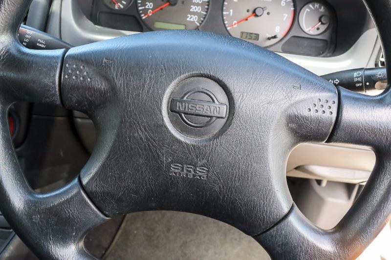 2001 NISSAN PULSAR