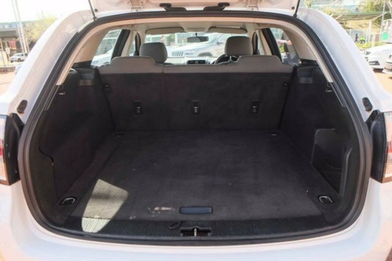 2011 HOLDEN COMMODORE OMEGA VE II MY12