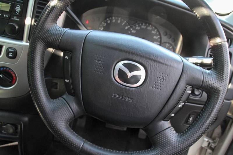 2003 MAZDA TRIBUTE LUXURY