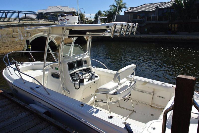 Boston Whaler 240 Outrage SOLD but another wanted cash buyer CALL NOW