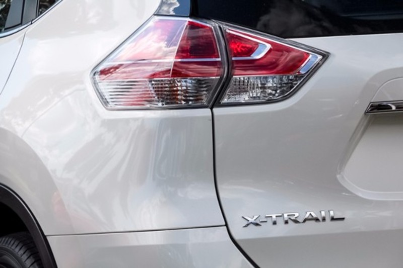 2016 NISSAN X-TRAIL ST T32