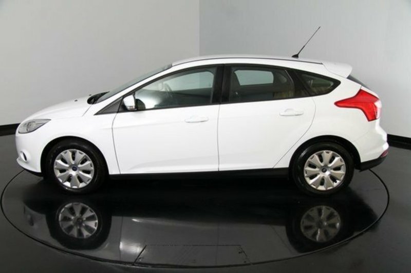2015 FORD FOCUS AMBIENTE LW MK2 MY14