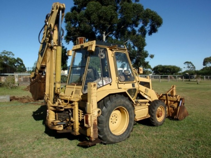 CATERPILLAR 428 428 Loader