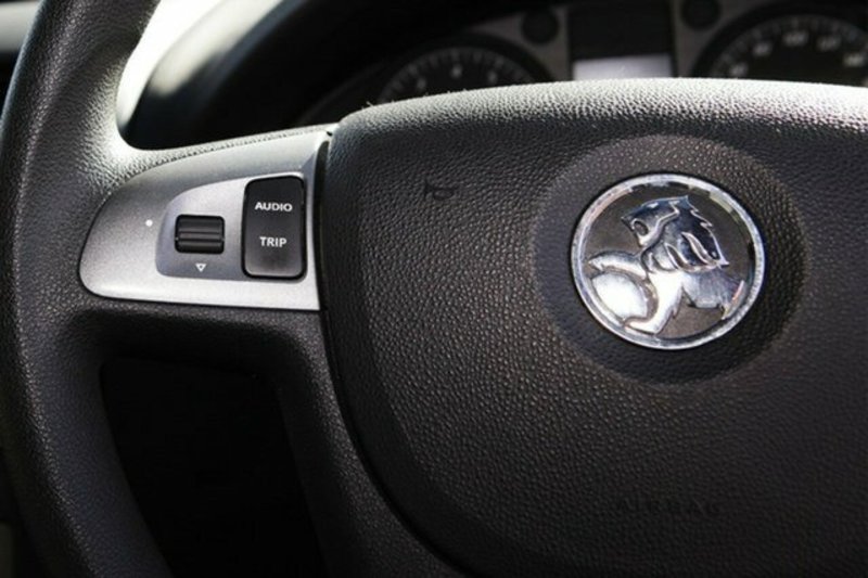 2013 HOLDEN COMMODORE OMEGA (LPG) VE II MY12.5