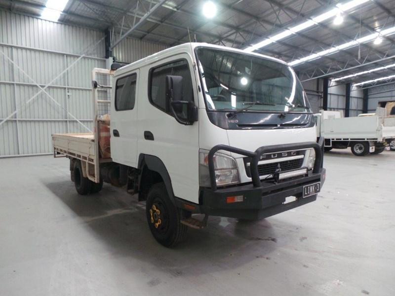 2010 MITSUBISHI CANTER