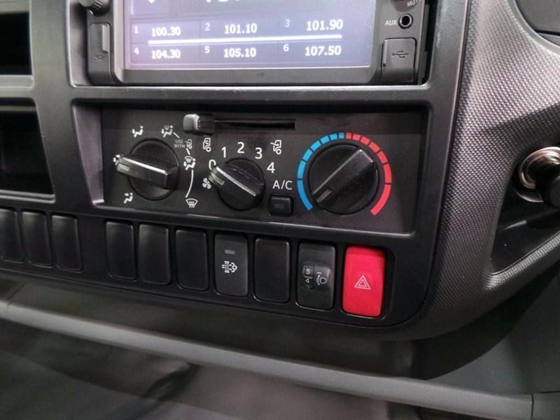 2017 HINO 300 SERIES - 716