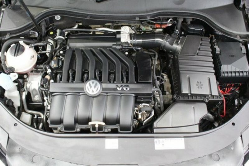 2012 VOLKSWAGEN PASSAT V6 FSI HIGHLINE 3C MY12