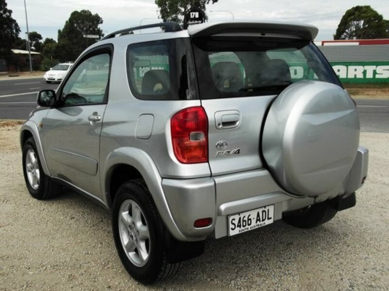 2001 TOYOTA RAV4 CRUISER (4x4) ACA20R