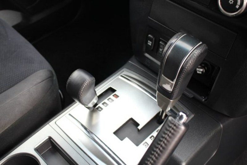 2006 MITSUBISHI PAJERO VR-X NS