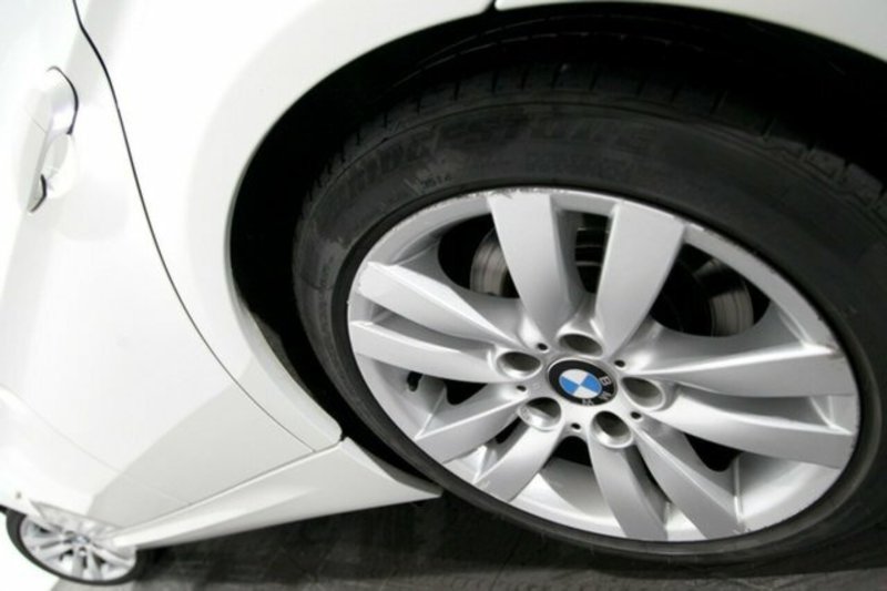 2011 BMW 320D Lifestyle Touring Steptronic E91 MY11
