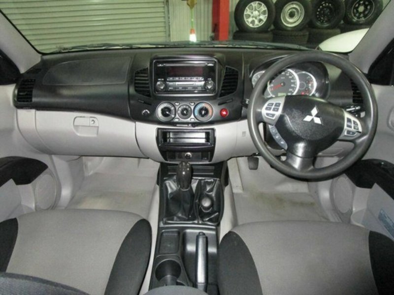 2014 MITSUBISHI TRITON GLX (4x4) MN MY15