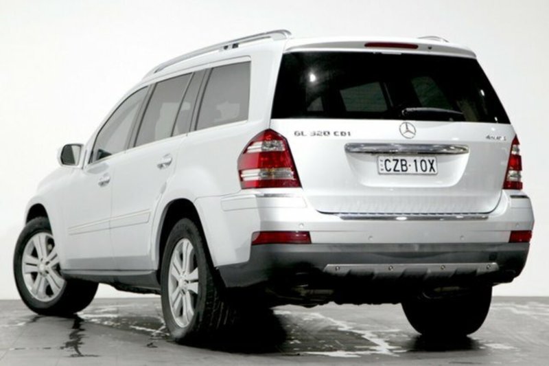 2010 MERCEDES-BENZ GL 320 CDI 164