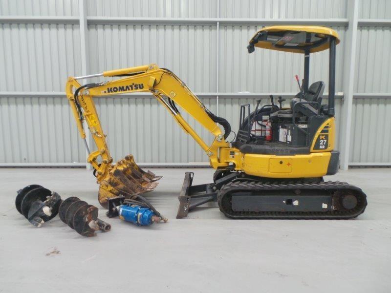 2011 KOMATSU PC27MR- 3