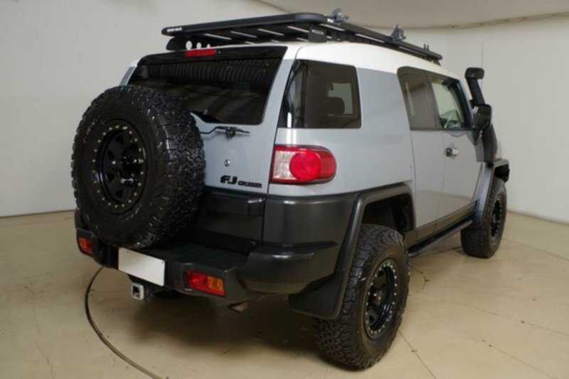 2016 TOYOTA FJ CRUISER GSJ15R MY14