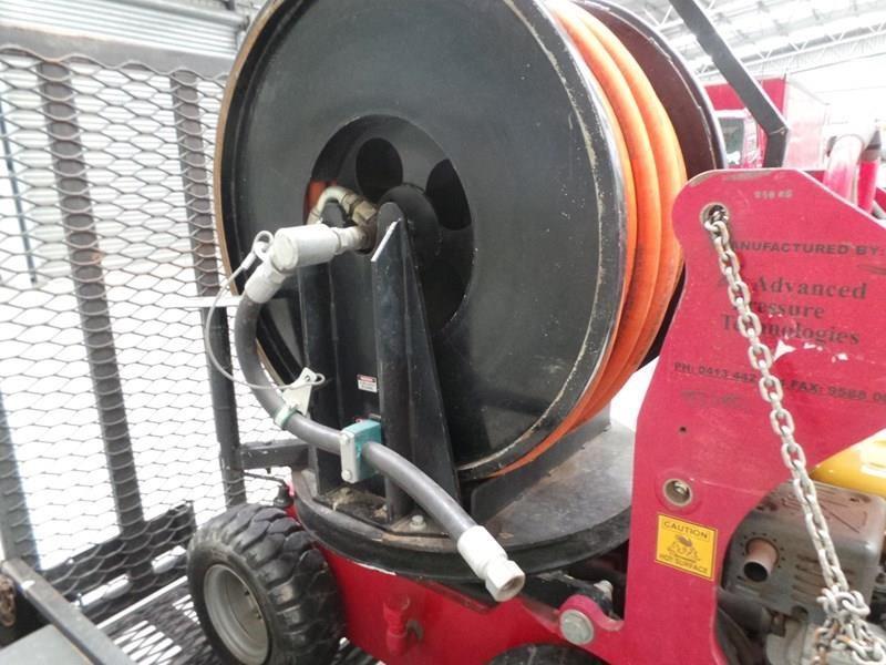 2006 DINGO D-DUMP HOSE REEL