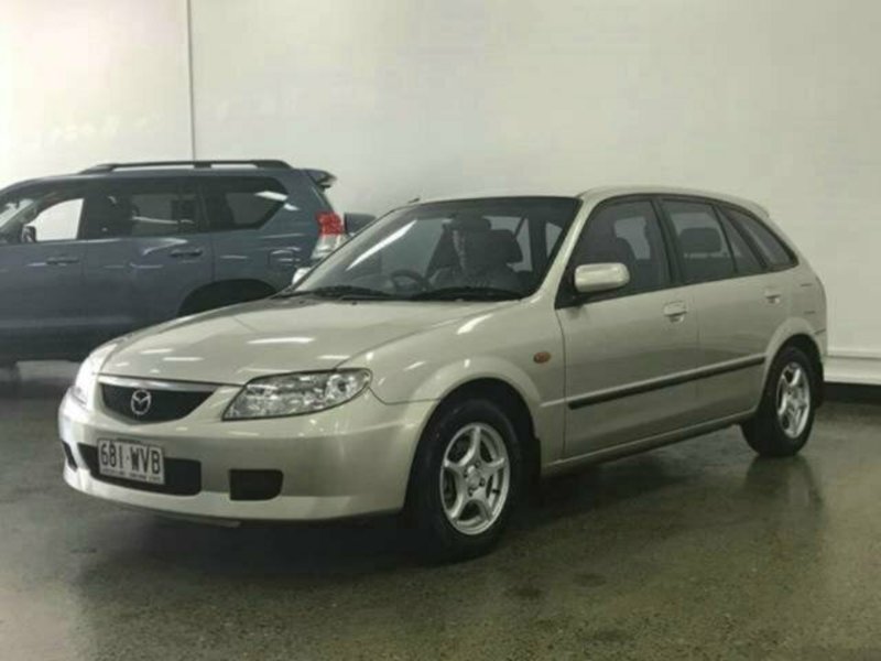 2003 MAZDA 323 ASTINA
