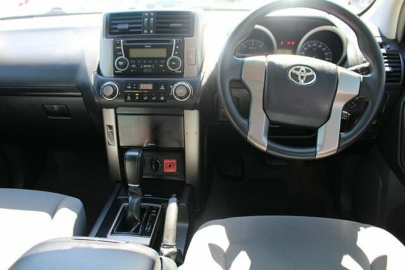 2012 TOYOTA Landcruiser Prado GX KDJ150R