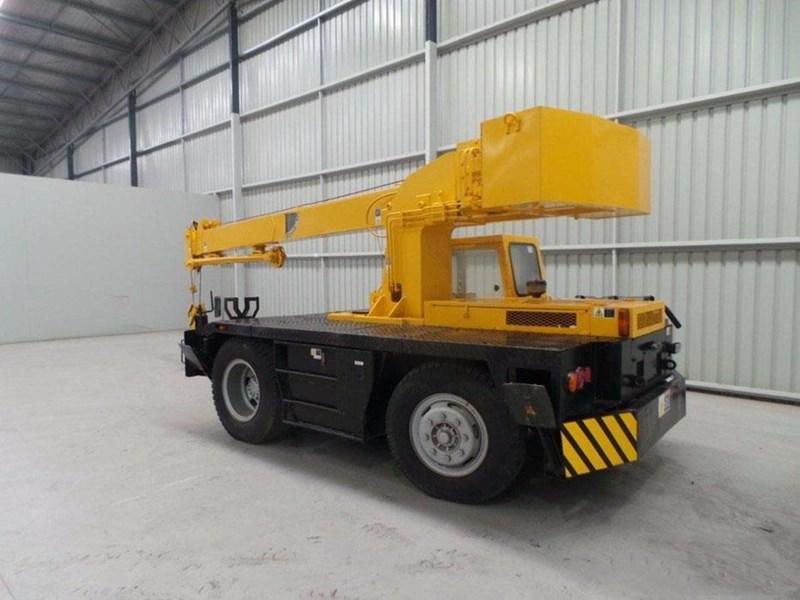 1985 IHI PICROVER MOBILE CRANE