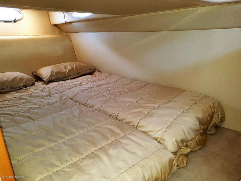 Riviera M360 Sportscruiser *** RISERS and MANIFOLDS ALL DONE *** $169,900 ***