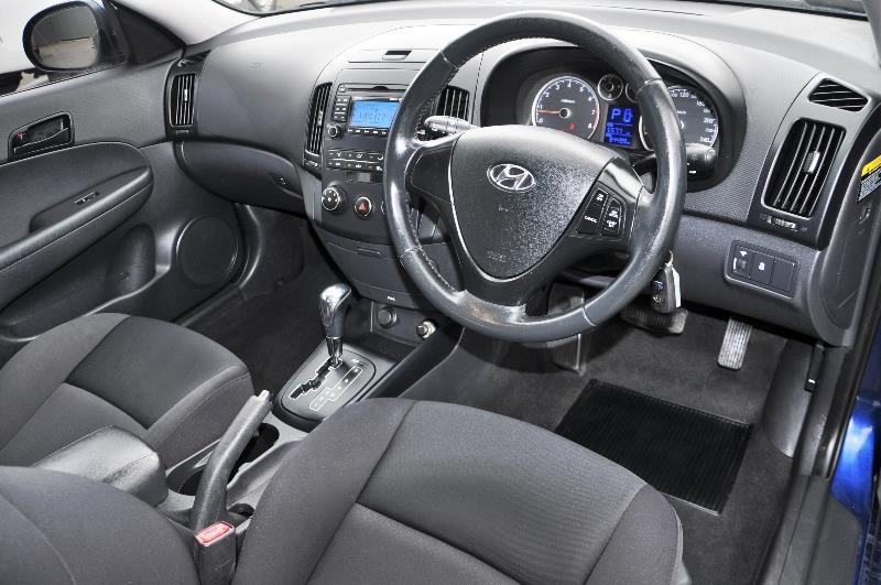 2012 HYUNDAI i30 Trophy FD