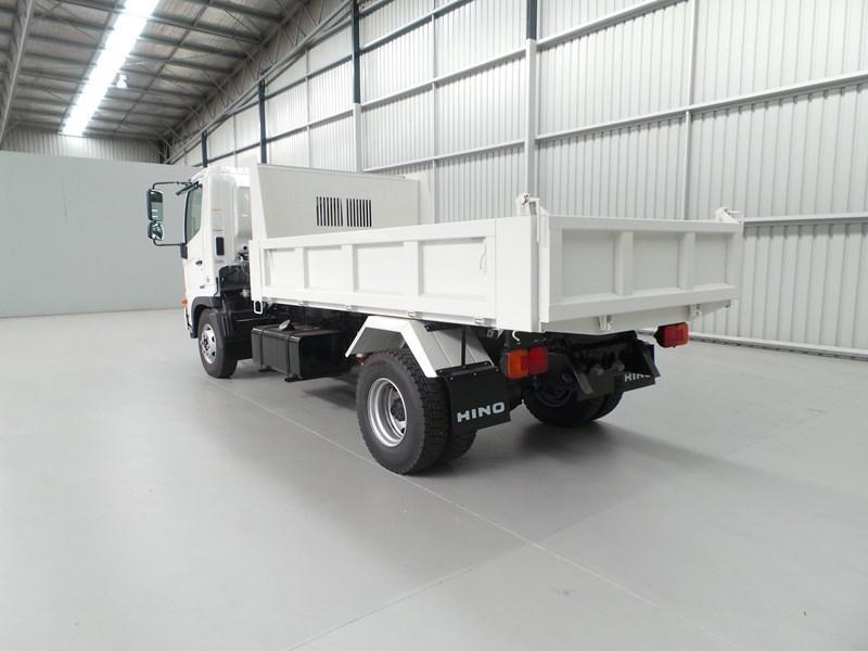 2016 HINO FC 1022 SHORT 500